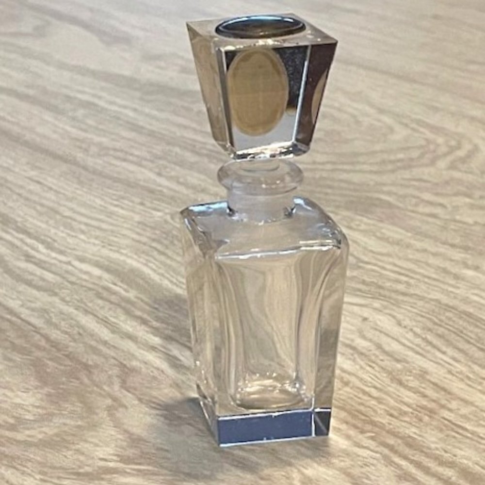Vintage Bicchielli Argento 925 Sterling clear perfume bottle. Empty.